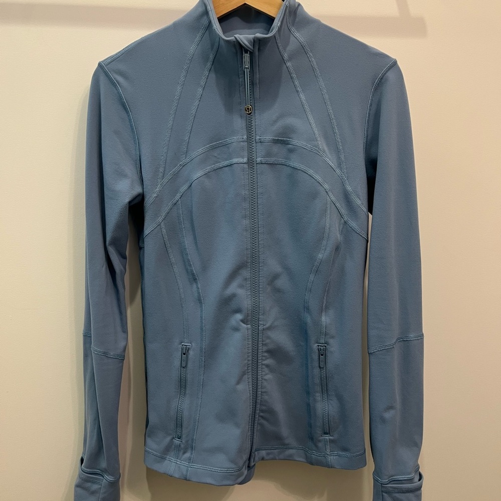 Lululemon Nulu Define Jacket (size 8)